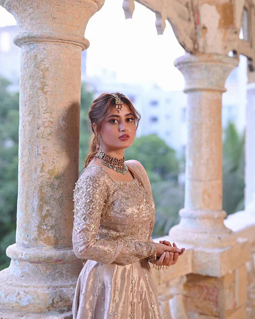 Qalamkar SF-04 INSHA Lehanga Set